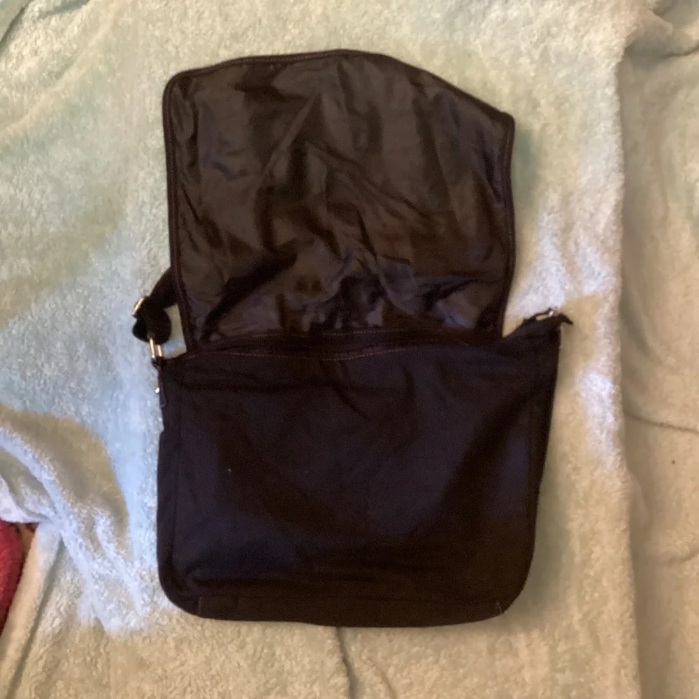 LET IT ROCK Messenger Bag Tote Purse - Picture 3 of 5